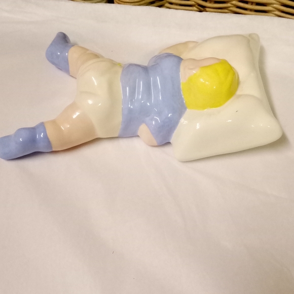 Vintage Handmade 1979, Baby Boy Sleeping on A Pillow Porcelain Ceramic 8"L x5.5 - Picture 4 of 10